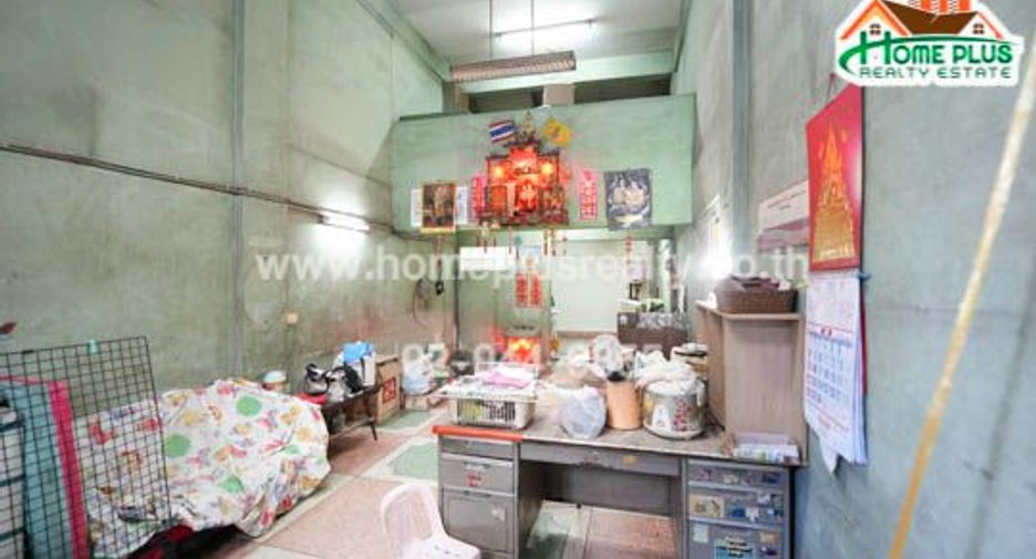 Casa adosada en venta de 3 habitaciones en Bang Rak, Bangkok