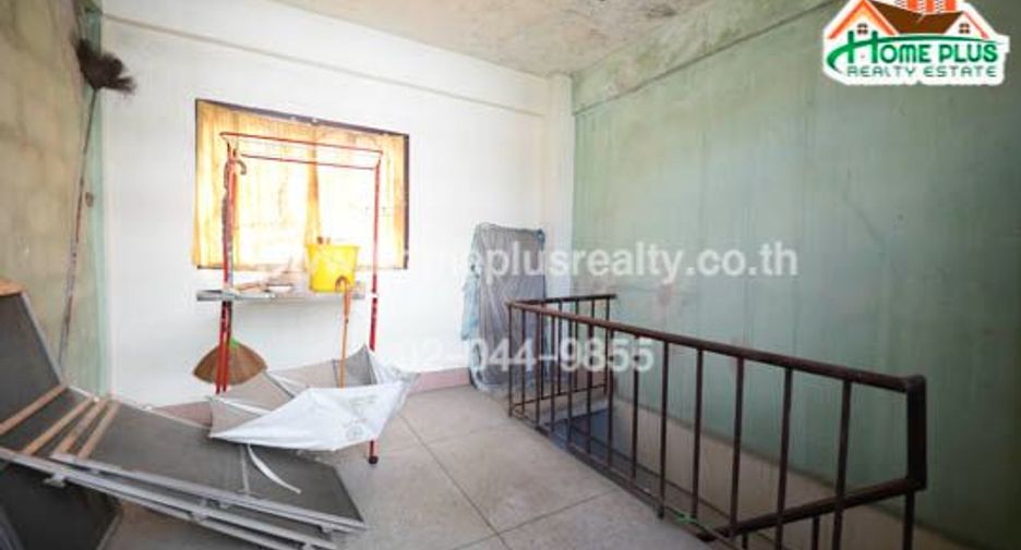 Casa adosada en venta de 3 habitaciones en Bang Rak, Bangkok