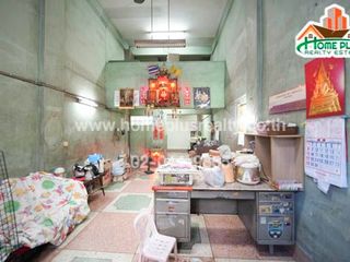出售 3 卧室 联排别墅 在 Bang Rak, 曼谷