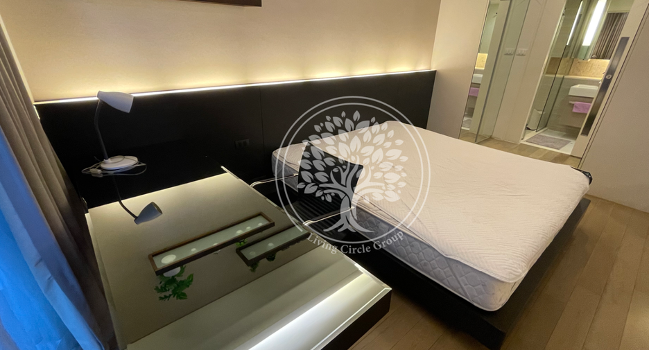 For rent 1 bed condo in Khlong Toei, Bangkok