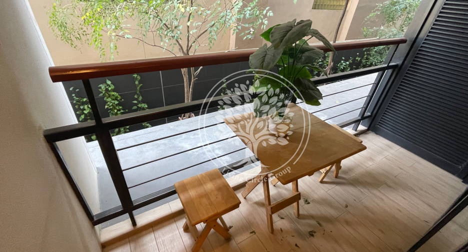 For rent 1 bed condo in Khlong Toei, Bangkok