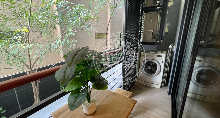 For rent 1 bed condo in Khlong Toei, Bangkok