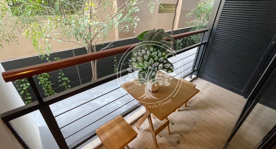 For rent 1 bed condo in Khlong Toei, Bangkok