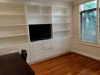 For rent 4 bedrooms house in Watthana, Bangkok