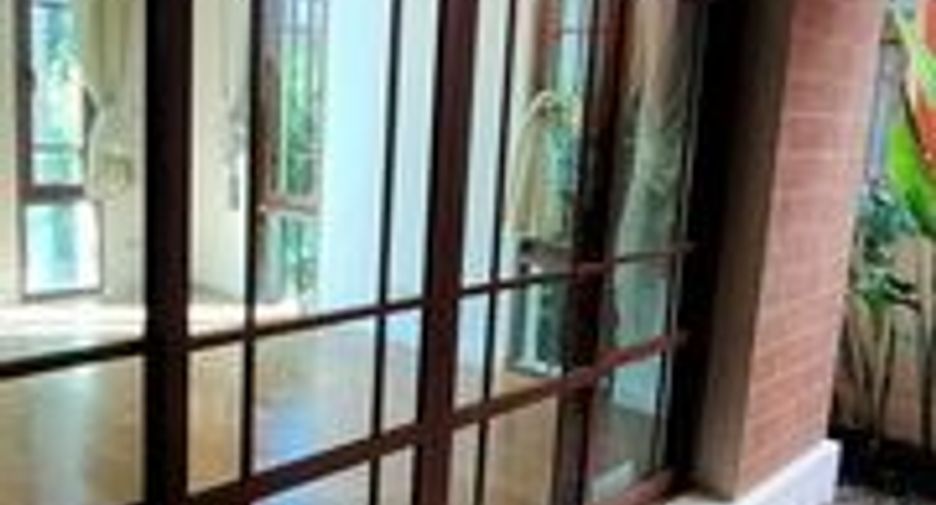 出租 4 卧室 独立屋 在 Watthana, 曼谷