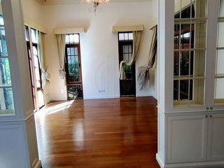 For rent 4 bedrooms house in Watthana, Bangkok