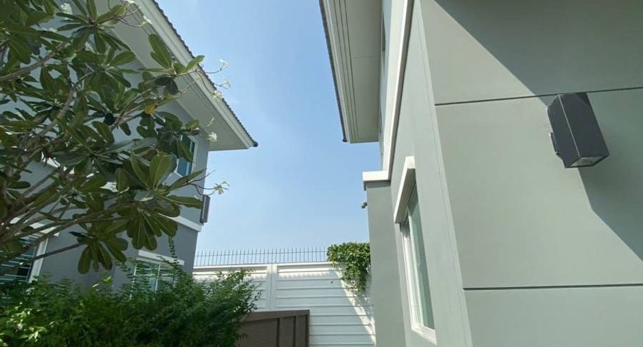 For sale 3 bed house in Mueang Pathum Thani, Pathum Thani