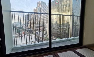 For sale 1 bed condo in Phaya Thai, Bangkok