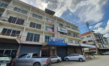 出售 4 卧室 商业空间 在 Don Mueang, 曼谷