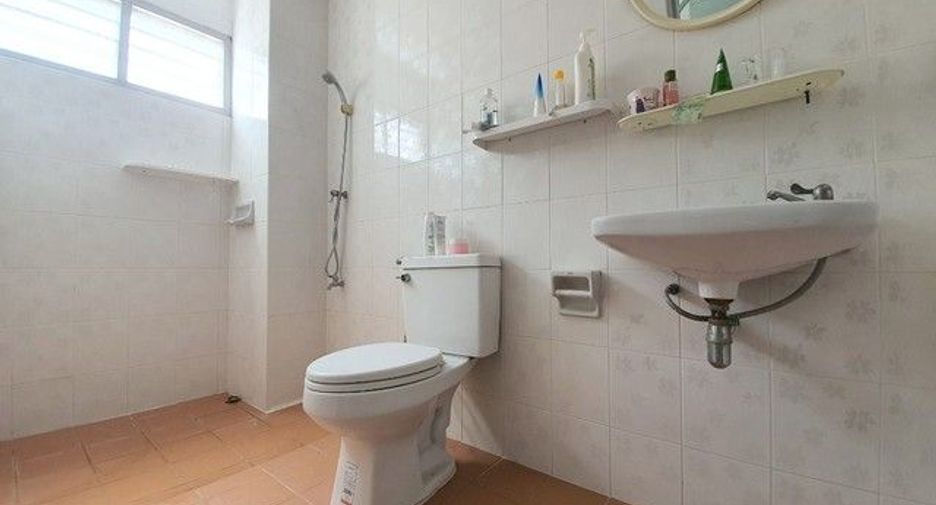 Local comercial en venta de 4 habitaciones en Don Mueang, Bangkok