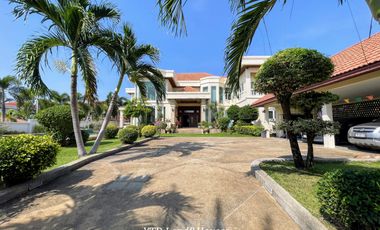 For sale 4 bed house in East Pattaya, Pattaya