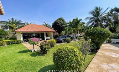 For sale 4 bed house in East Pattaya, Pattaya