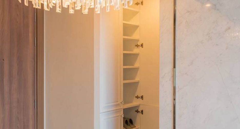 For sale 2 bedrooms condo in Bang Kho Laem, Bangkok