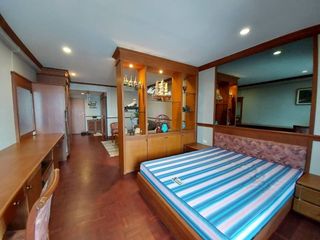 For sale 1 bed condo in Si Racha, Chonburi