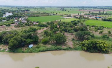 For sale land in Doem Bang Nang Buat, Suphan Buri
