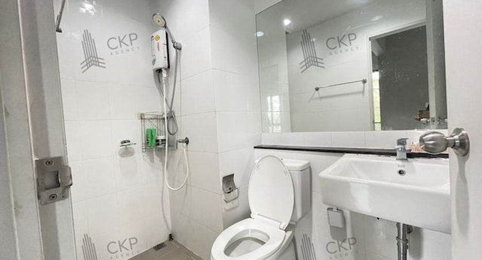 For sale 1 bed condo in Bang Kapi, Bangkok