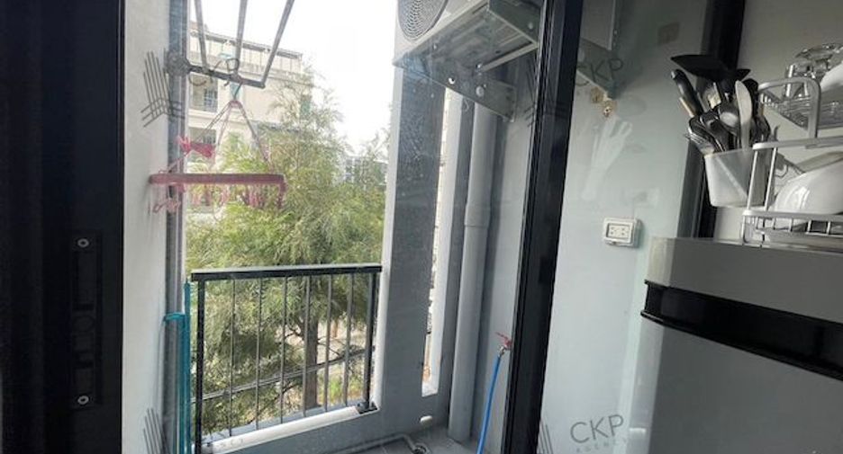 For sale 1 bed condo in Bang Kapi, Bangkok