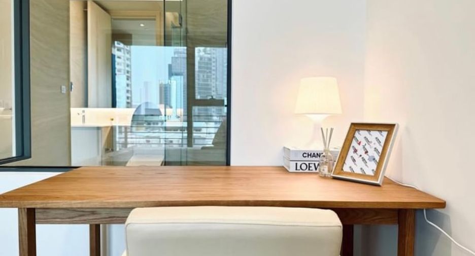 For rent and for sale 1 bed condo in Khlong Toei, Bangkok