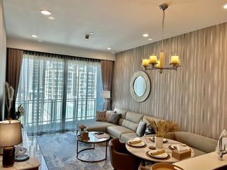 For sale 2 bedrooms condo in Pathum Wan, Bangkok