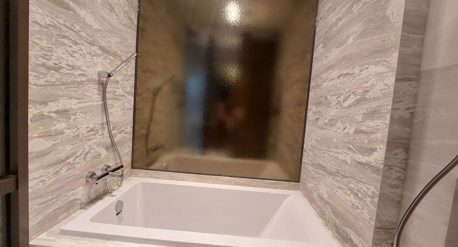 Condo en alquiler de 1 habitaciones en Pathum Wan, Bangkok