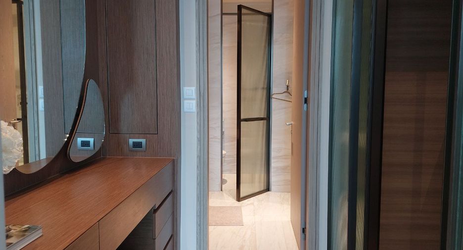 Condo en alquiler de 1 habitaciones en Pathum Wan, Bangkok