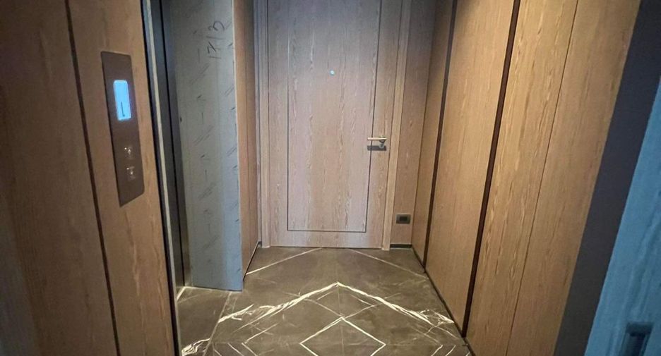 Condo en alquiler de 1 habitaciones en Pathum Wan, Bangkok