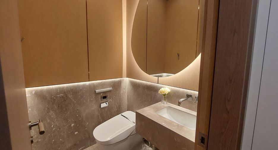 Condo en alquiler de 1 habitaciones en Pathum Wan, Bangkok