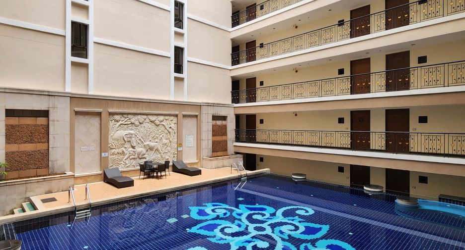 À vendre 1 chambre condo à Sathon, Bangkok