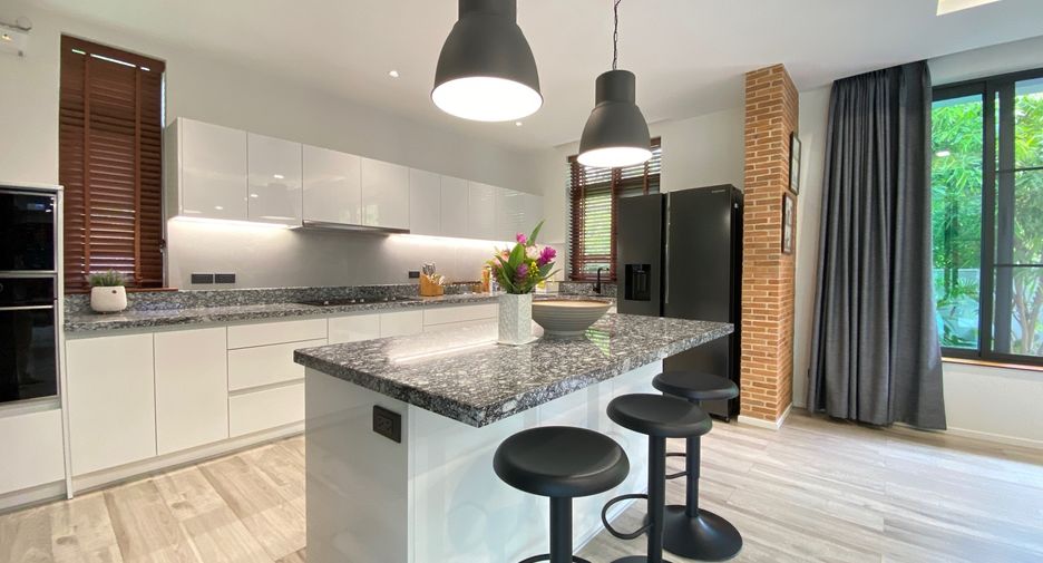 For sale 3 bed house in Hang Dong, Chiang Mai