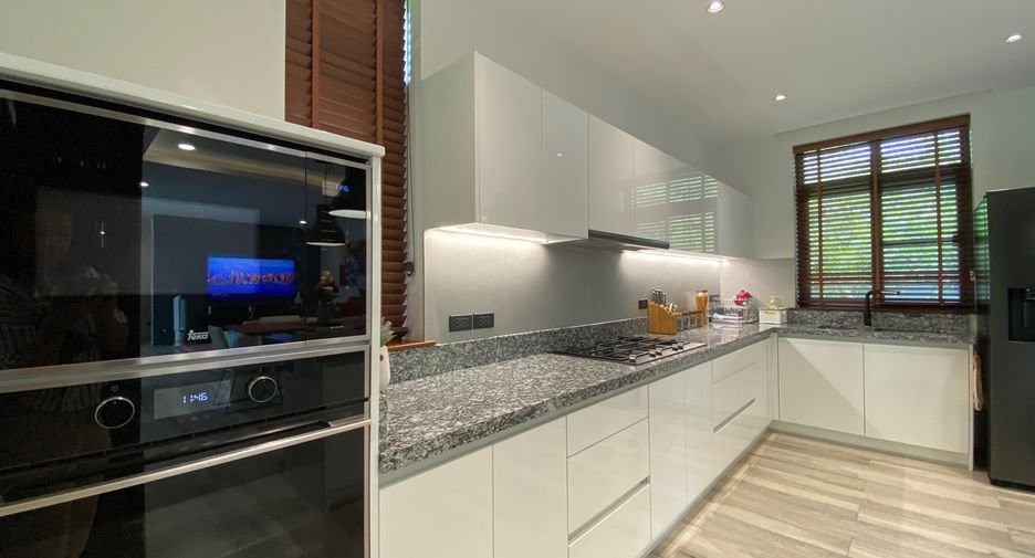 For sale 3 bed house in Hang Dong, Chiang Mai