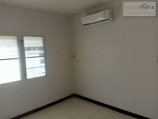 For sale 2 ベッドルーム condo in Lat Krabang, Bangkok