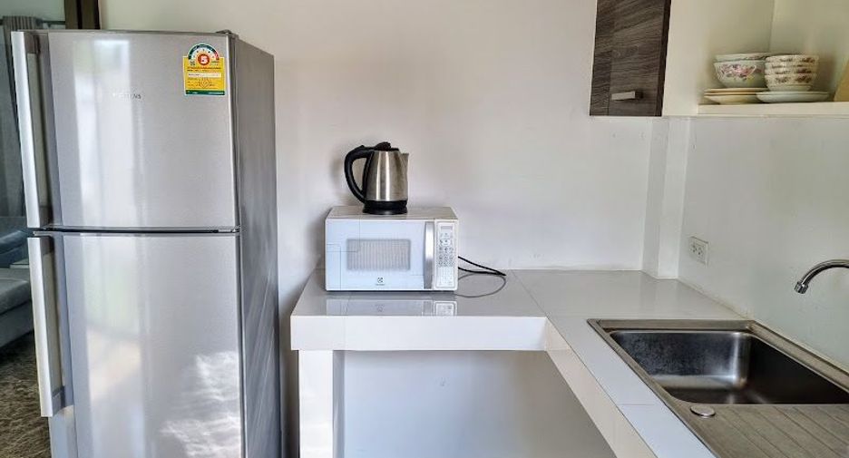 For rent 3 bedrooms townhouse in Ko Samui, Surat Thani