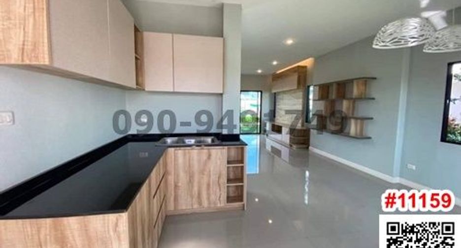 For rent 3 bedrooms house in Lam Luk Ka, Pathum Thani