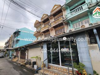 For sale 5 Beds townhouse in Bangkok Yai, Bangkok