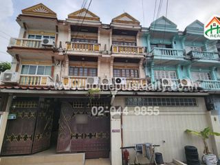 For sale 5 bed townhouse in Bangkok Yai, Bangkok