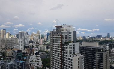 For rent 2 Beds condo in Pathum Wan, Bangkok