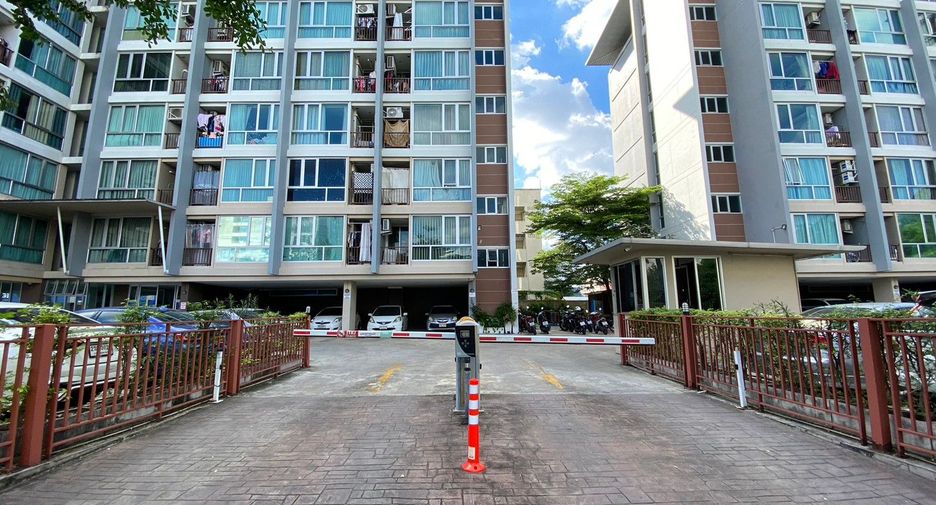 出售 1 卧室 公寓 在 Bang Kapi, 曼谷