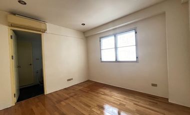 For sale 2 Beds condo in Huai Khwang, Bangkok