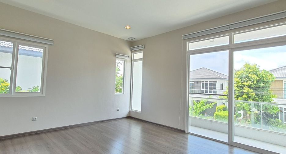 For sale 4 bedrooms house in Bang Bua Thong, Nonthaburi