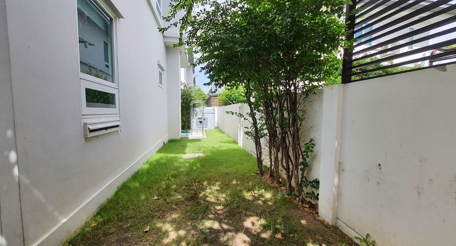 For sale 4 bedrooms house in Bang Bua Thong, Nonthaburi