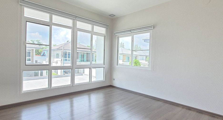 For sale 4 bedrooms house in Bang Bua Thong, Nonthaburi
