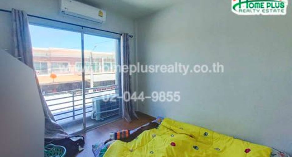 For sale studio townhouse in Bang Bua Thong, Nonthaburi