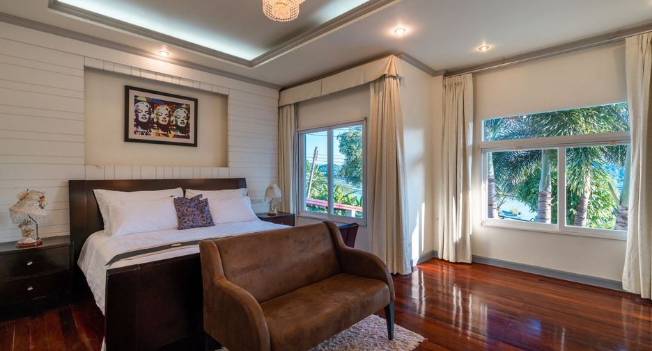 Villa en alquiler de 4 habitaciones en Mueang Phuket, Phuket