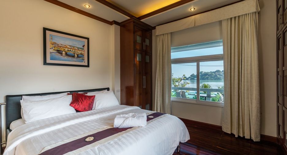 Villa en alquiler de 4 habitaciones en Mueang Phuket, Phuket