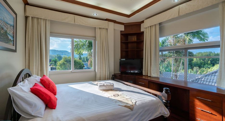 Villa en alquiler de 4 habitaciones en Mueang Phuket, Phuket