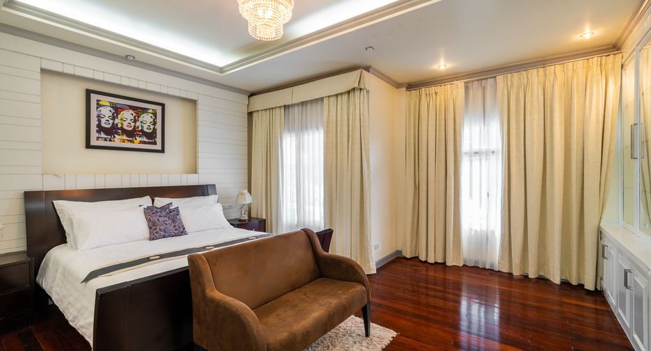 Villa en alquiler de 4 habitaciones en Mueang Phuket, Phuket