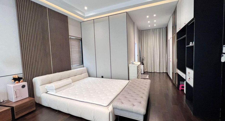 For rent 4 bedrooms house in Prawet, Bangkok