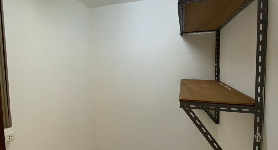 Apartment zur Miete mit 3 Zimmer in Watthana, Bangkok