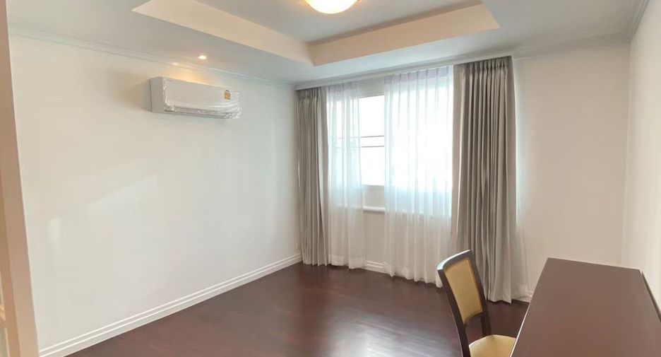 Apartment zur Miete mit 3 Zimmer in Watthana, Bangkok