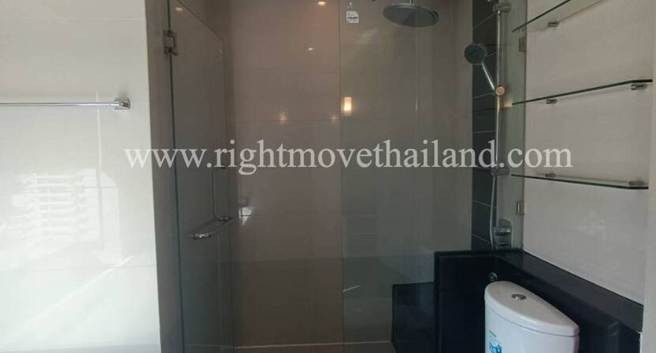 Condo en alquiler y en venta de 2 habitaciones en Watthana, Bangkok